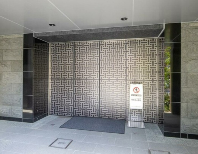 【エントランス】 | クレヴィア山吹神楽坂