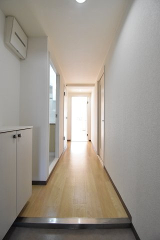 リバージュ住吉の玄関