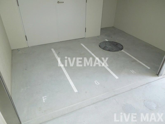 【駐車場】LUXE難波EAST