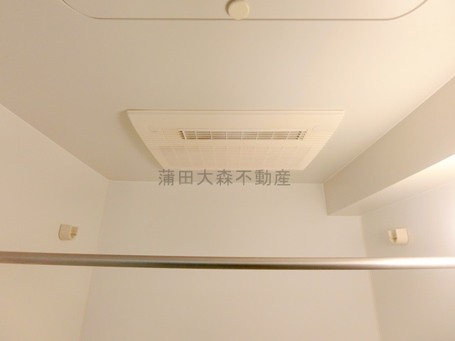 コンシェリア大森withの浴室