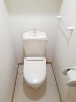 コンパクトで使いやすいトイレです