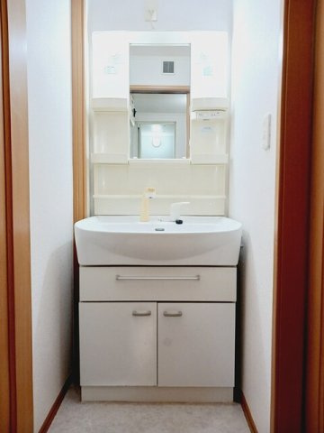 脱衣スペースもあります