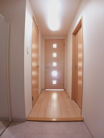 シンプルで使いやすい玄関です