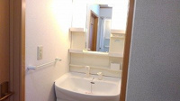 忙しい朝には欠かせない洗面所です