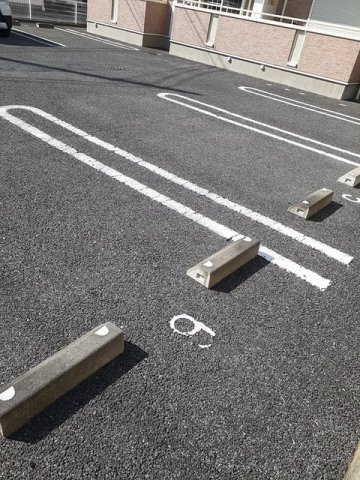 駐車場に車を止められます