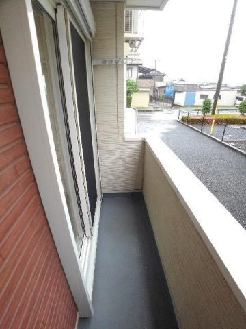 陽当たり良好なバルコニーです