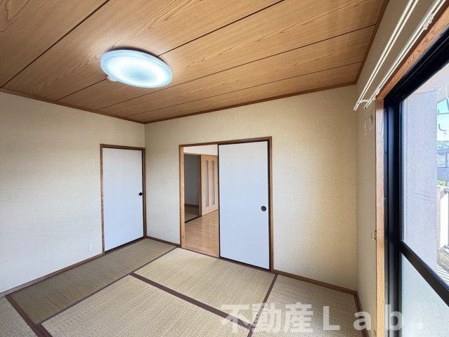 ユーミーマンション八幡町の和室