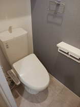 清潔感のあるトイレです
