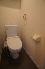 ゆったりとした空間のトイレです