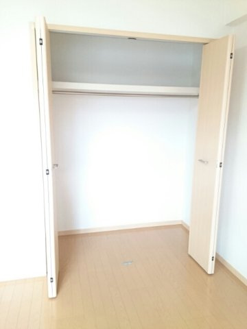 たっぷりとした収納スペースです