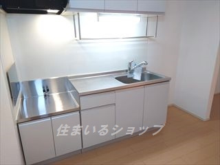 アート・ハウス　参番館のキッチン|浄水器一体型シャワー水栓