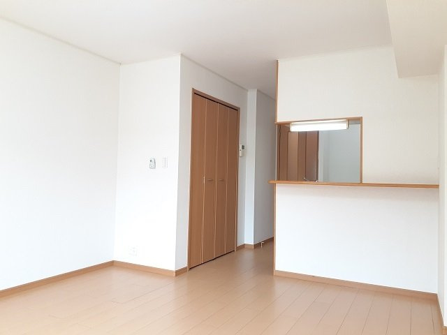 内装は落ち着いています