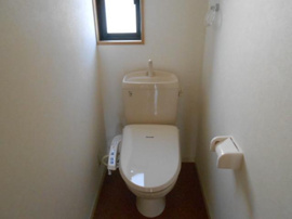 清潔感のあるトイレです