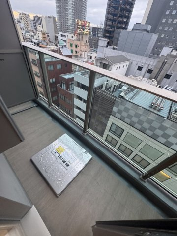 Brillia ist 浅草のバルコニー