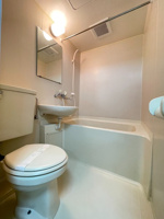 シンプルで使いやすいトイレです