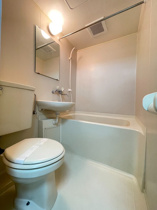 シンプルで使いやすいトイレです