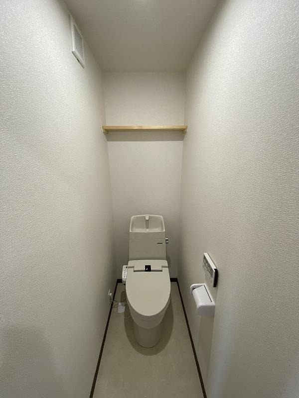 落ち着いたトイレです