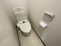 シンプルで使いやすいトイレです