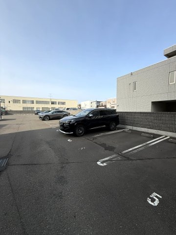 クリーンリバーフィネス元町グランスクエアサウスコートの駐車場