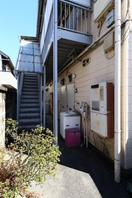 清潔なエントランスです