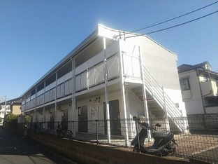 落ち着いた雰囲気の外観です