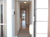 シンプルで使いやすい玄関です