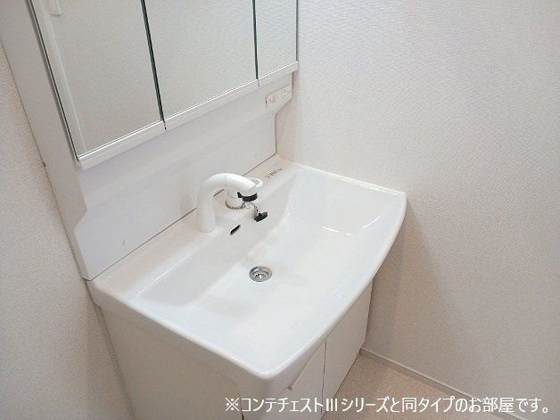 忙しい朝には欠かせない洗面所です