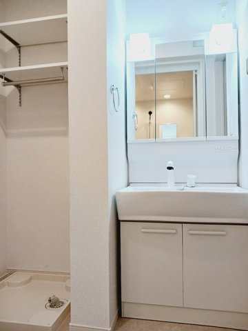 コンパクトで使いやすい洗面所