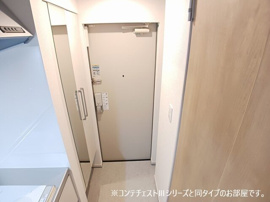 シンプルで使いやすい玄関です