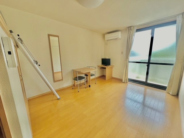 こちらの居間で趣味の時間をお楽しみください