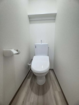 コンパクトで使いやすいトイレです