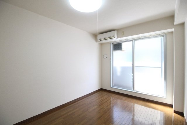 きれいな洋室です