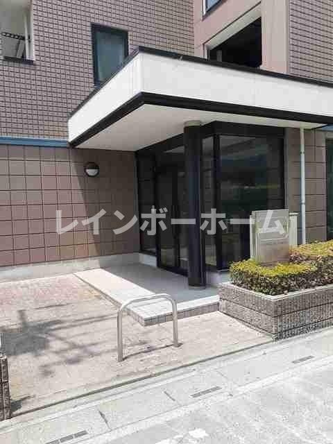 プレステージ大門のエントランス