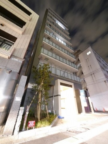 クリスタルK横浜の外観