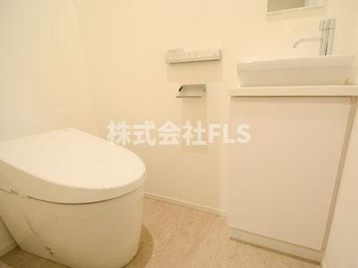 港区赤坂６丁目の賃貸マンションのトイレ