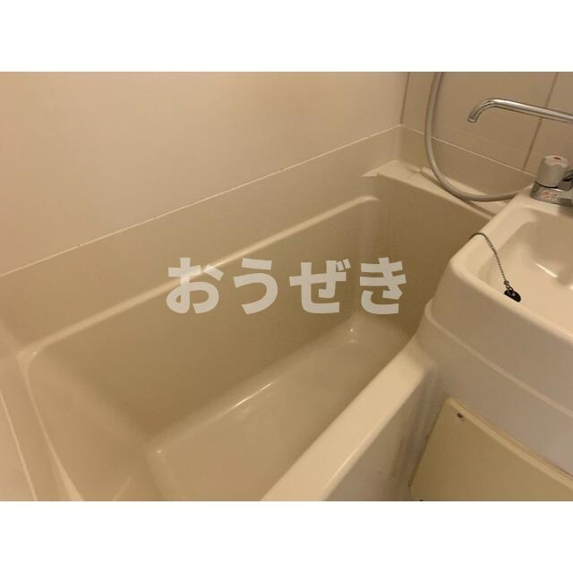 ヒルズ白楽Ⅰの浴室