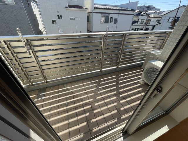 グリーンヴィレッジ曲本のバルコニー