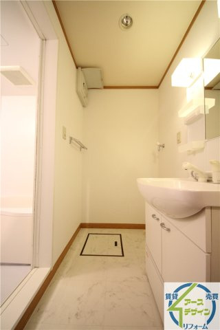 ルマージュ神戸1番館の洗面所|※類似部屋