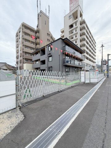 エルバ庚午の外観