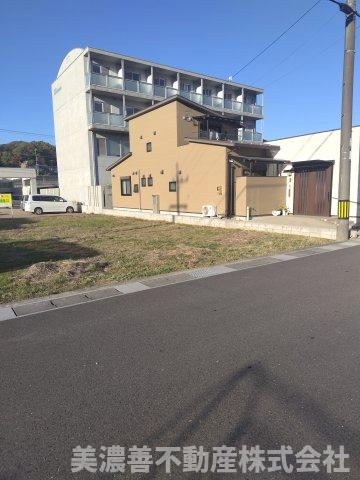 ６６２３６　岐阜市雄総柳町２丁目土地の外観