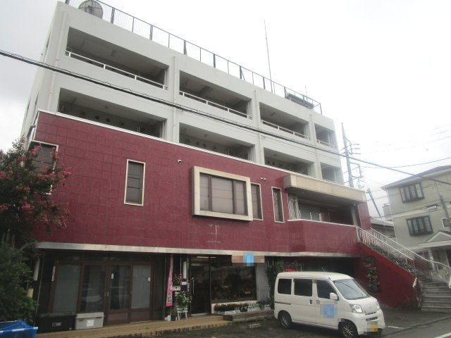 八王子市上野町の倉庫