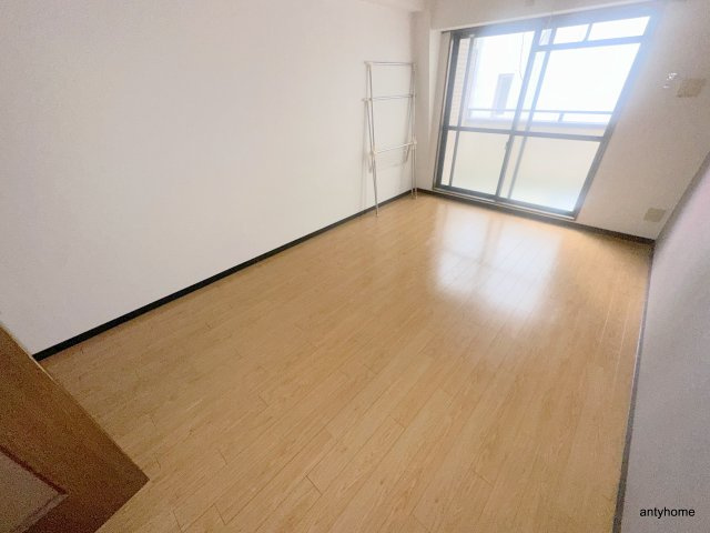 桜川ZENSHIN,BLDの居間・リビング