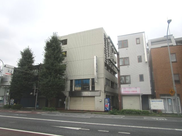八王子市大和田町３丁目の倉庫