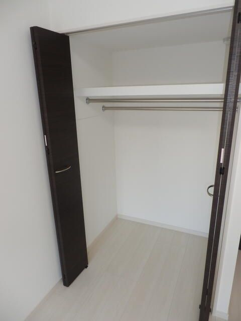 ミルーナリュクス西川口