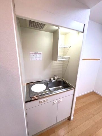アルクスコート赤羽西のキッチン|※別部屋参考写真
