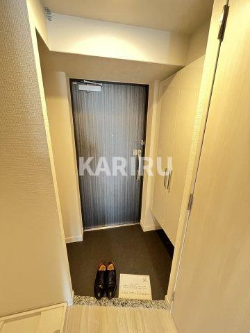ソルテラス都島テソロの玄関