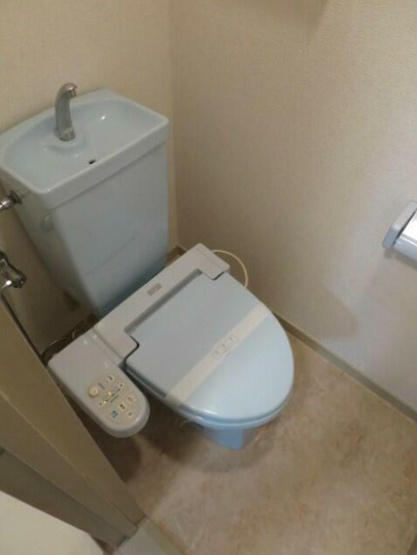 【トイレ】 | ベストヒーゲルハイム | トイレです