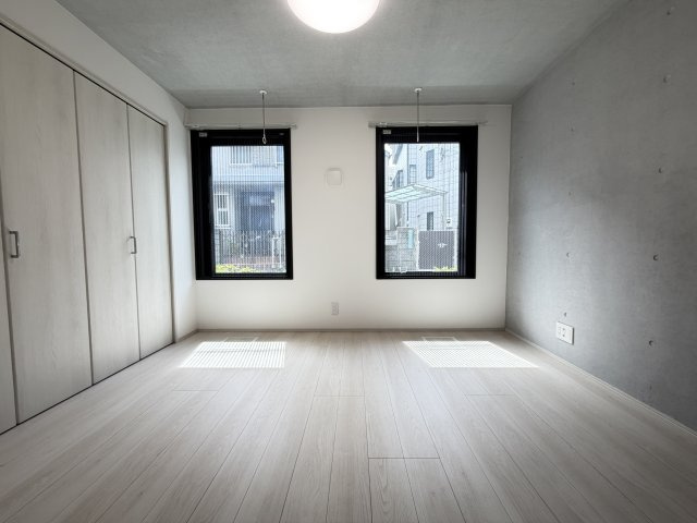 ＧＲＡＮ ＰＡＳＥＯ三宿Ⅱの寝室|開放的な寝室です