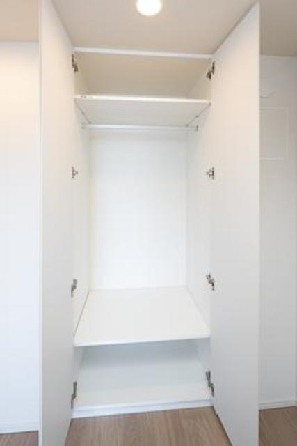 アビティグランデ砧　（Ｂ棟）の収納|※写真は同タイプ住戸です。