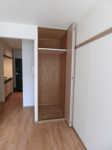 Grandchariot A棟【グランシャリオ】の収納|他のお部屋の参考写真となります。